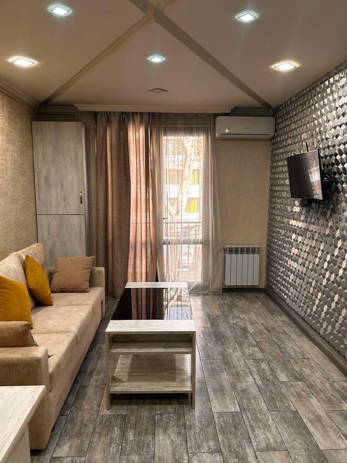 Art Aparts Yerevan Exterior foto